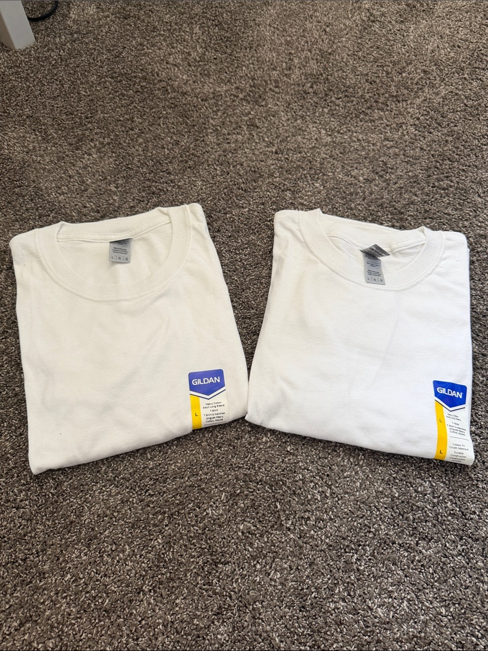 Gildan White Long Sleeve and short sleeve Crewneck T-Shirts - Pair
